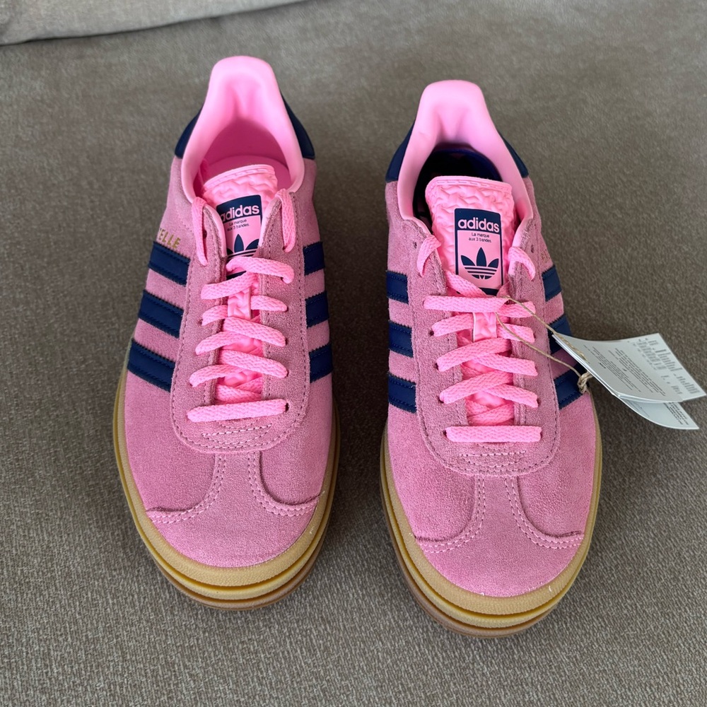 adidas Women's Pink Sneakers with Blue Stripes - Picture 4 of 12